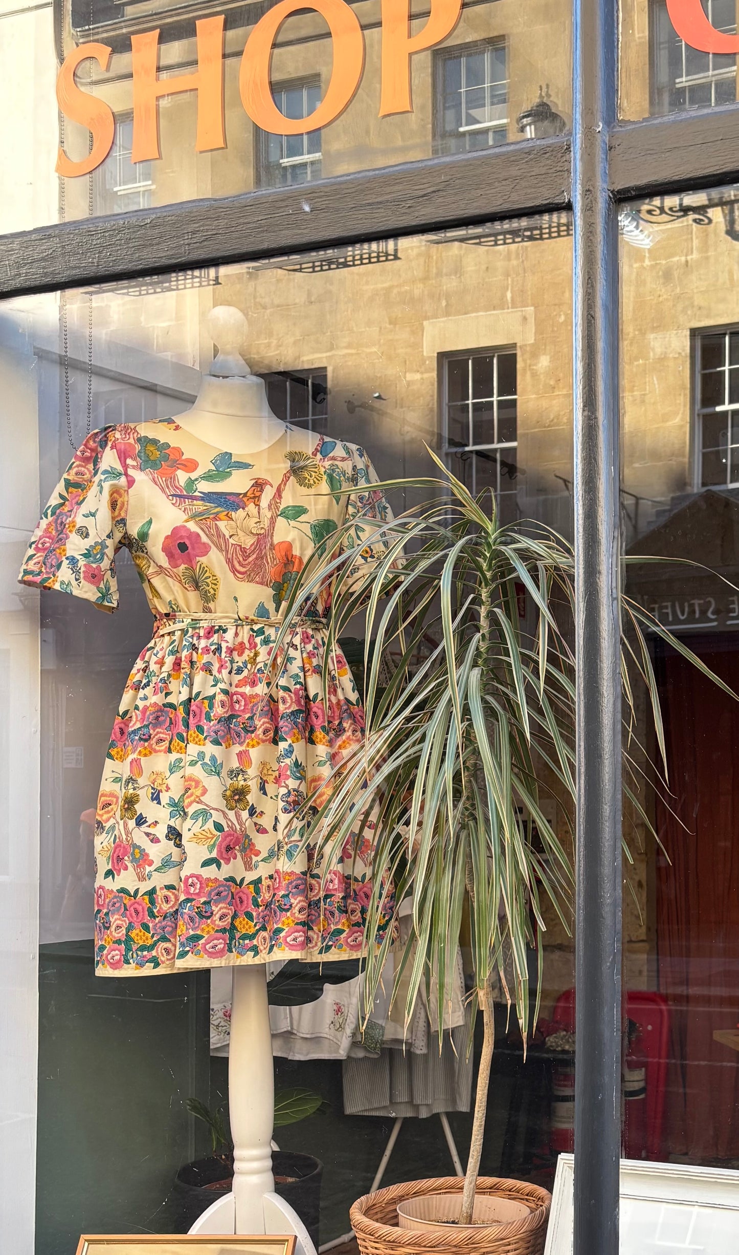 Bird floral cotton dress size small
