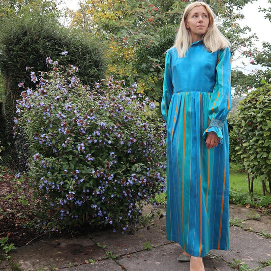Vintage 70s Turquoise and Gold Party Maxi Dress. Long Sleeve. Collared. Size 14.