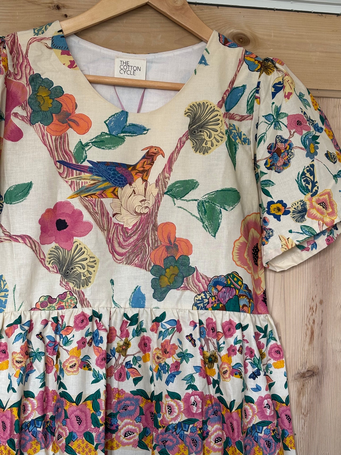 Bird floral cotton dress size small