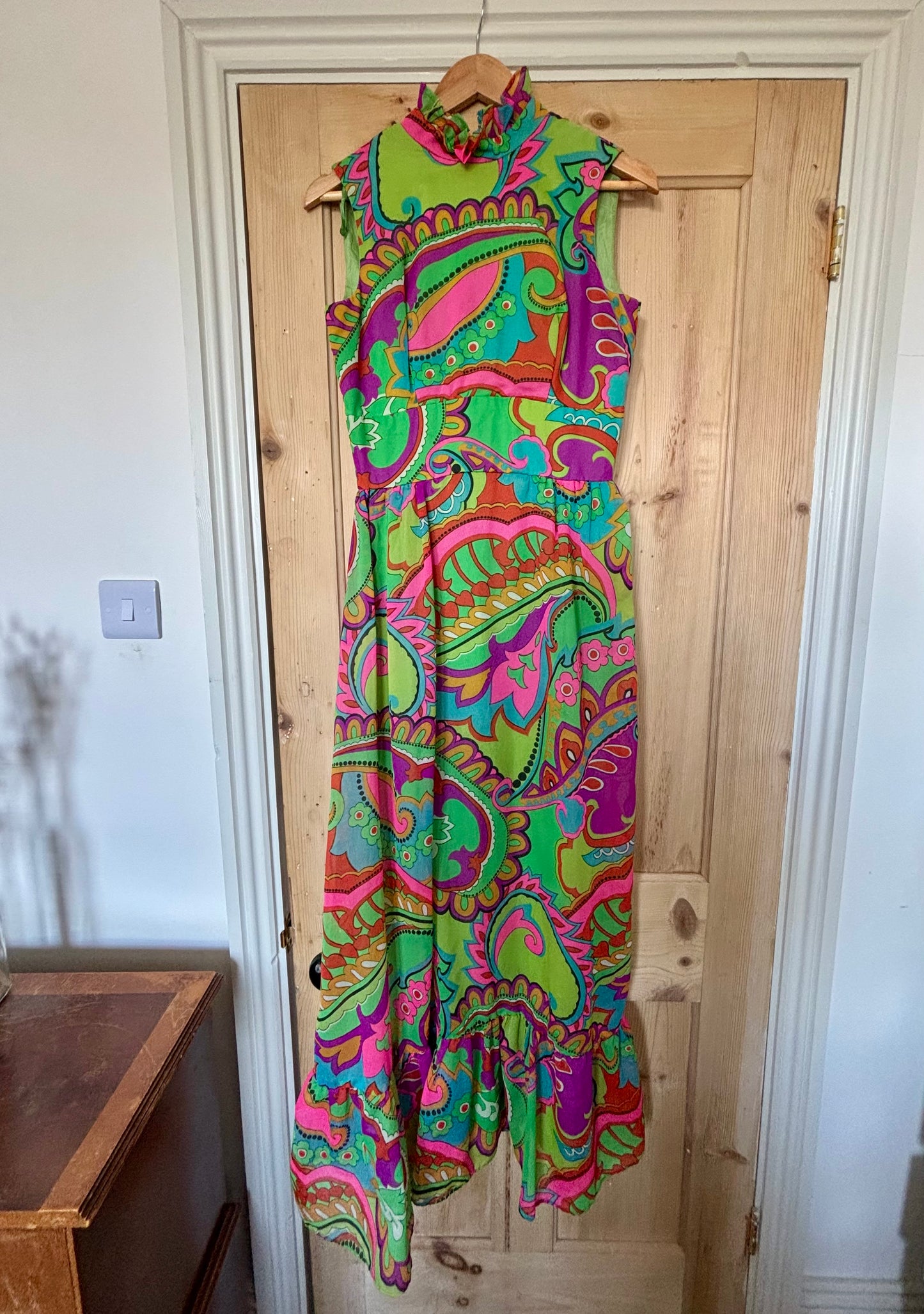 Vintage 70s psychedelic maxi dress size 10