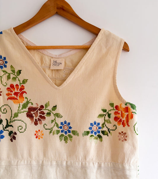 Tablecloth tunic top size 12