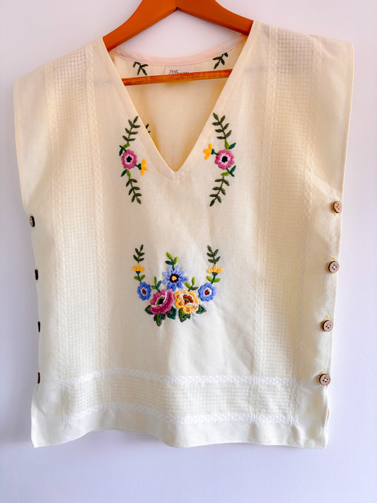Pale lemon embroidered tablecloth tunic top 8-10