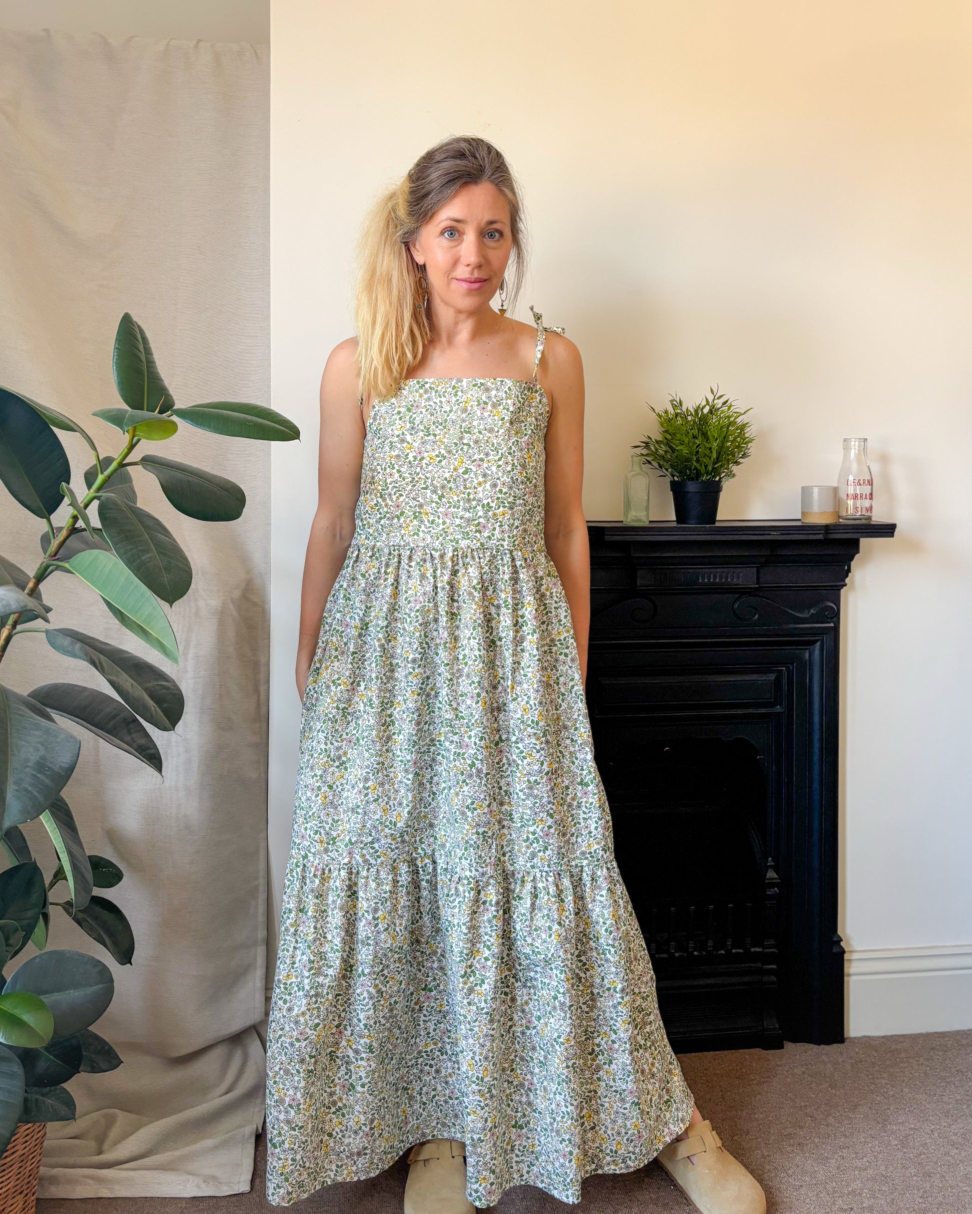 The Eden Dress In Ditsy. Sizes 6-20 The Cotton Cycle The Eden Dress In Ditsy. Sizes 6-20 The Cotton Cycle
