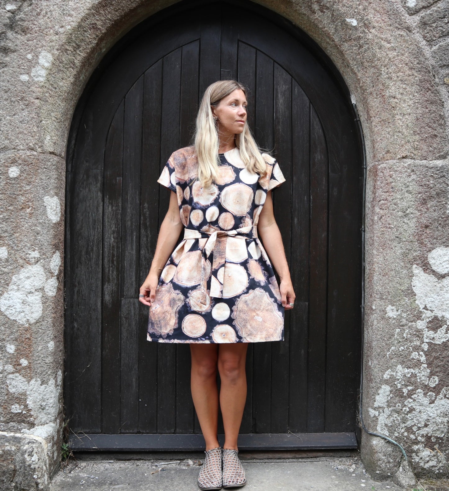 Wood Tunic Dress. Size 12-14- free size.