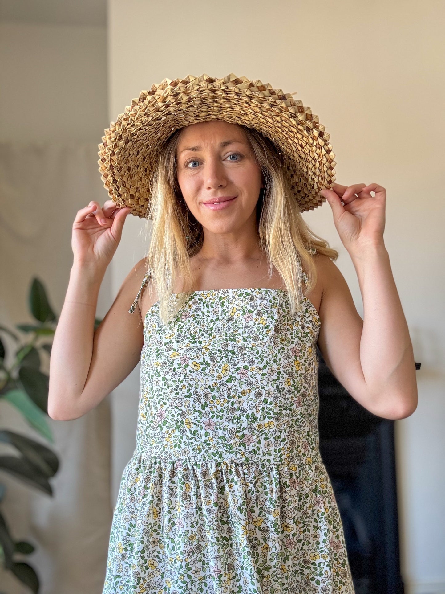 The Eden Dress In Ditsy. Sizes 6-20
