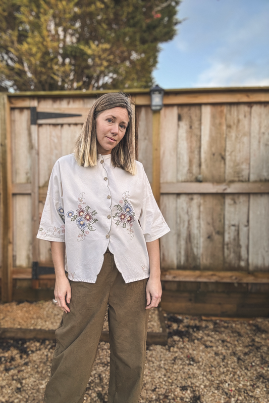 Handmade vintage floral blouse Size 12-14
