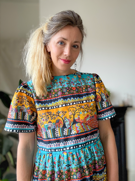 The Joy Dress in folk print. Size 6-20