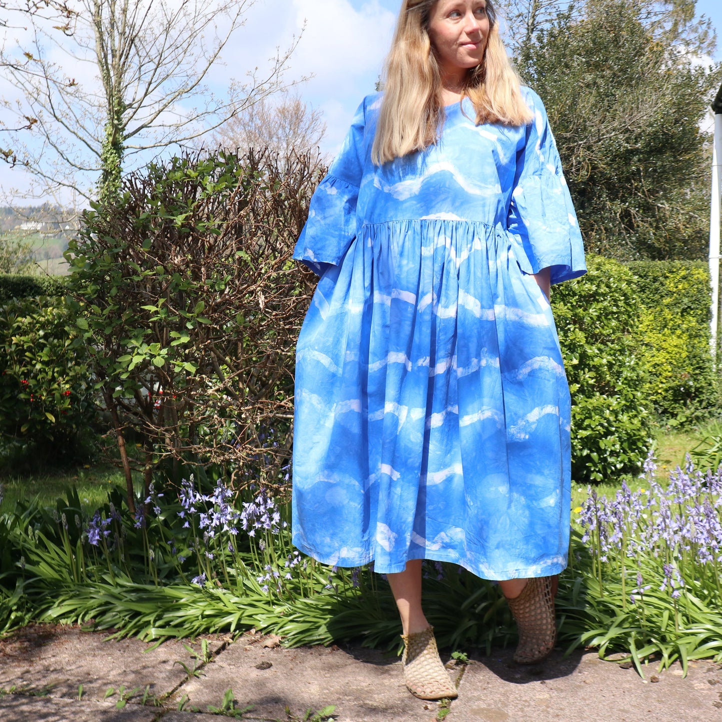 The Wave Dress in Sea Blue Size XL (18-20)