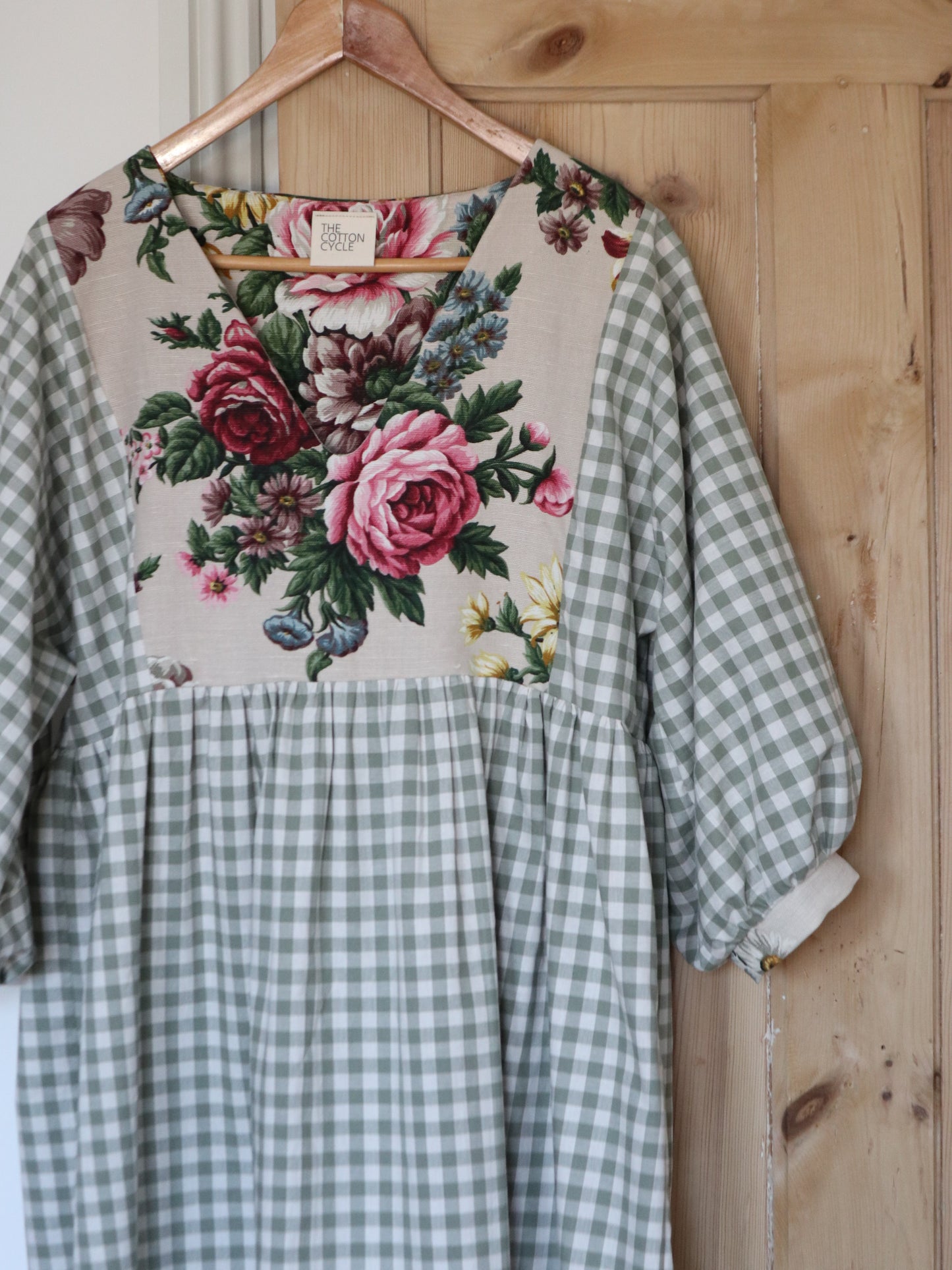 The Luna Dress in Green Gingham Floral Print. Sizes 6-20