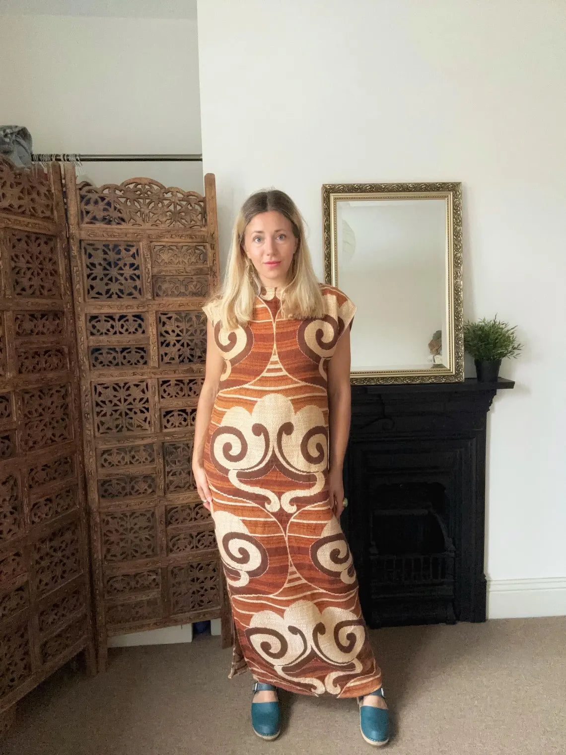 Handmade 70s fitted Autumnal dress. Made from a vintage curtain. Browns and Beiges. Size 10-12