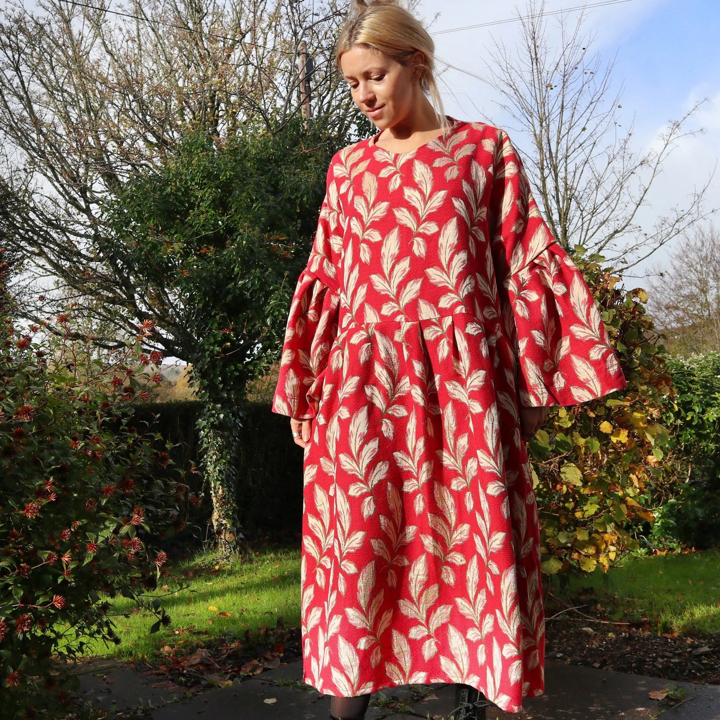 Handmade Oversized Big Sleeve Dress. Ruffle sleeves. 70s fabric. Made from vintage curtains. Gold Leaf print. Size 18-20.